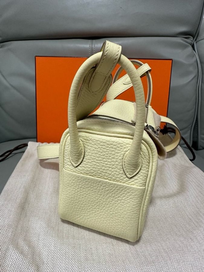 愛馬仕 / Hermès Mini Lindy i8 米爾頓檸檬黃（愛馬仕熱門亮色），T C 皮，W 刻印，24 年票據。-28