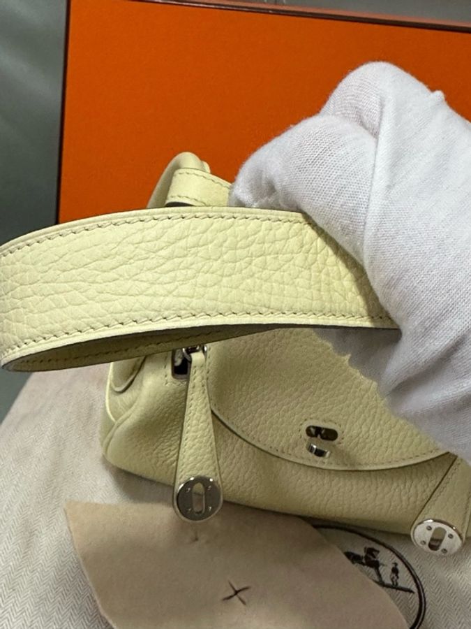 愛馬仕 / Hermès Mini Lindy i8 米爾頓檸檬黃（愛馬仕熱門亮色），T C 皮，W 刻印，24 年票據。-35