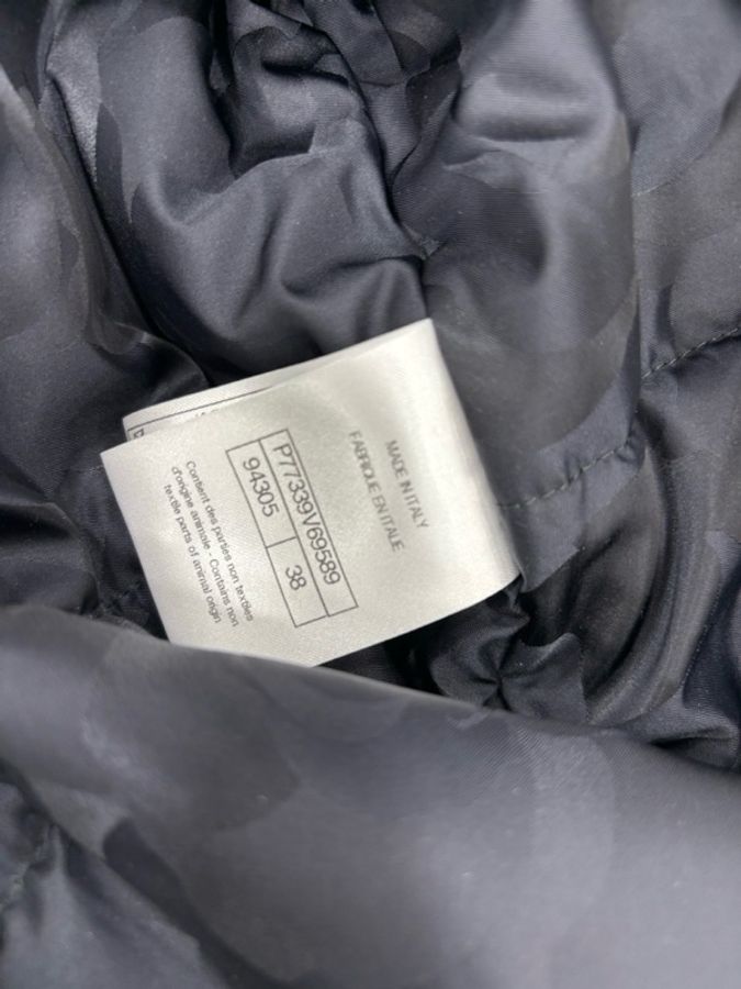 Chanel F38 滑雪系列粗呢拼接羽絨服，輕薄款很實用 38碼 全新-2