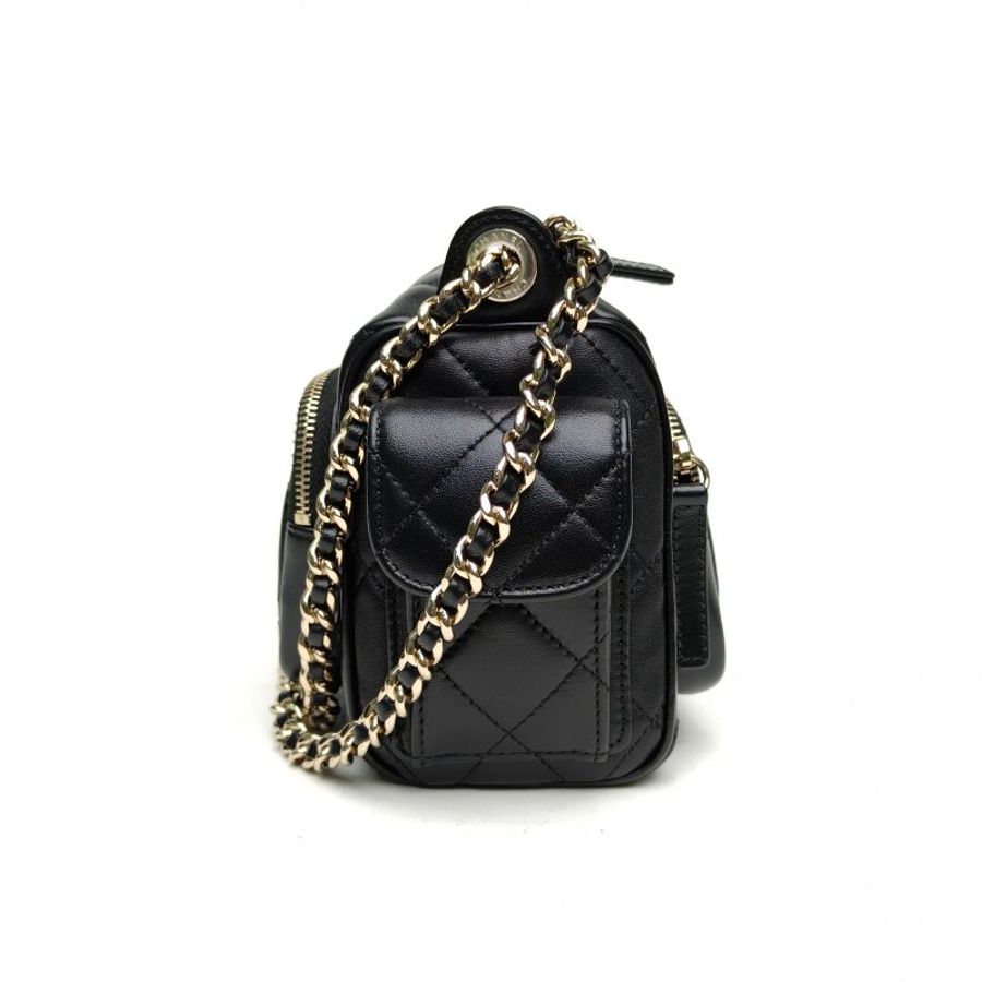 CHANEL 黑色羊皮革晶片金扣24K相機包黑金鏈條肩背包-3