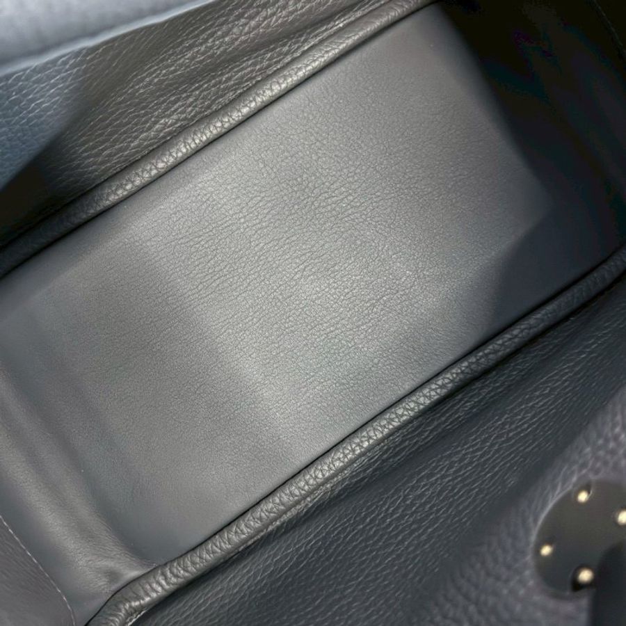 Hermes Lindy26 積雲灰 K 銀釦 TC皮 99新閒置品 全配 購證正本-17