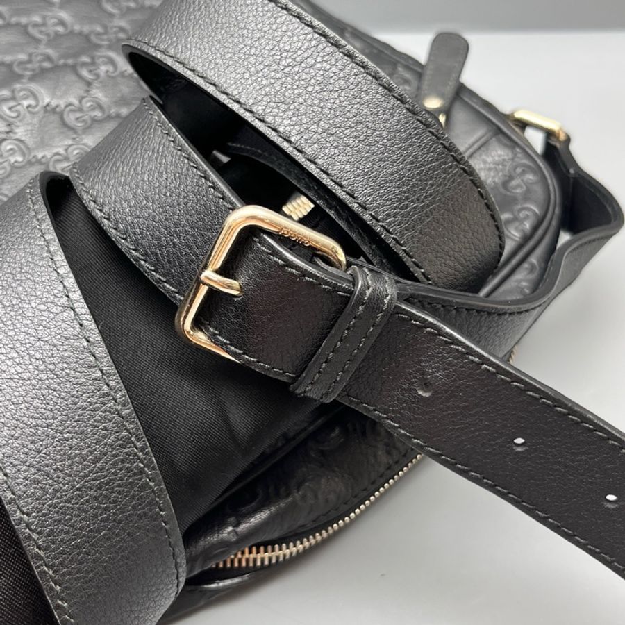 Gucci古馳 97新 黑色壓花郵差包-5