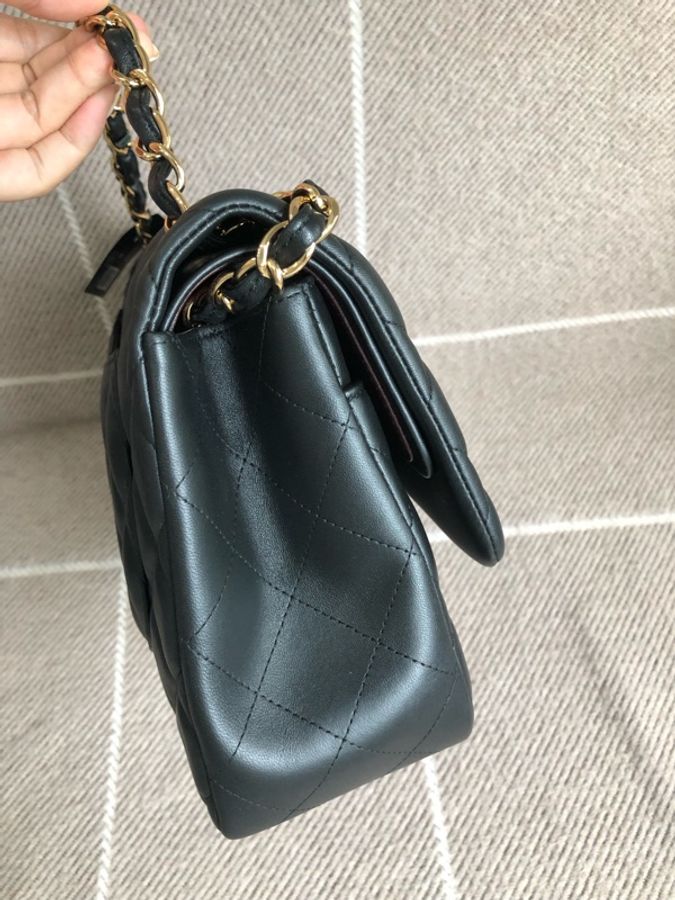 Chanel香奈兒cf jumbo黑金羊皮雙蓋鏈條包,鐳射27開-5