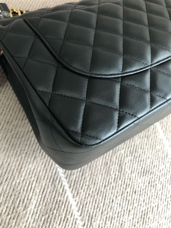 Chanel香奈兒cf jumbo黑金羊皮雙蓋鏈條包,鐳射27開-11