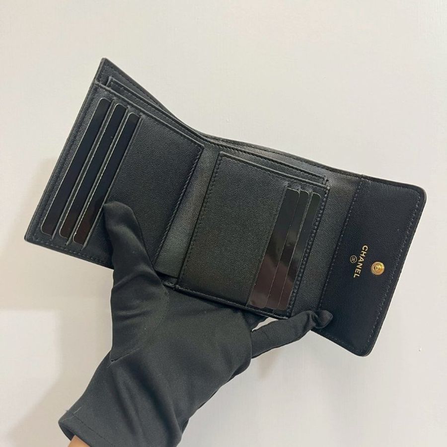 Chanel 三摺黑金短夾 荔枝皮-13