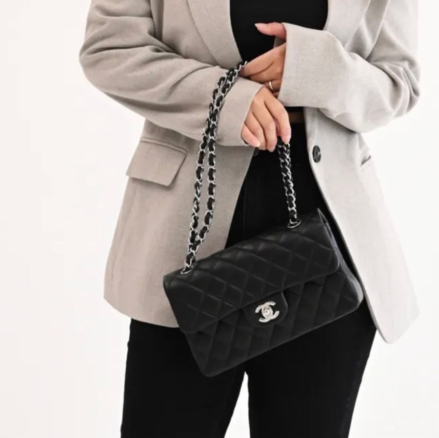Chanel Classic Flap COCO 23 黑色羊皮荔枝紋銀扣晶片款（全新未使用）-1