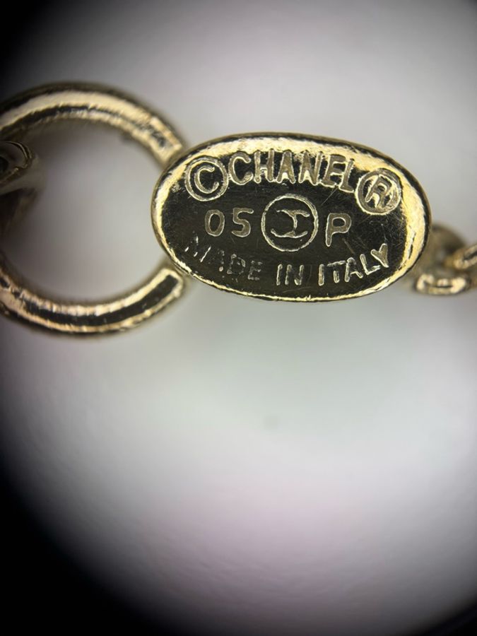 Chanel Vintage 05P 金屬娃娃頭+紅色CC頸鏈-8