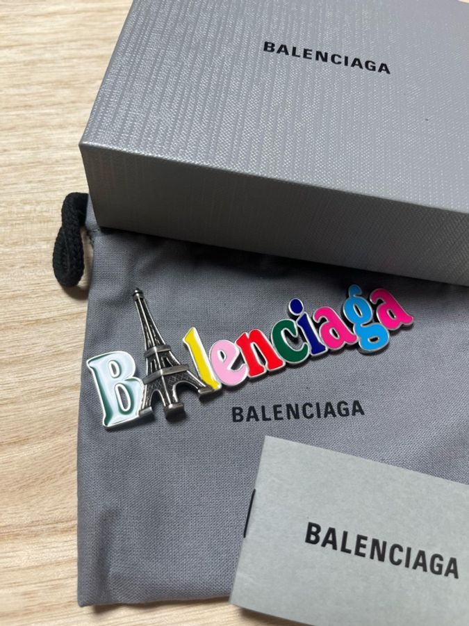 BALENCIAGA 限量磁鐵-1
