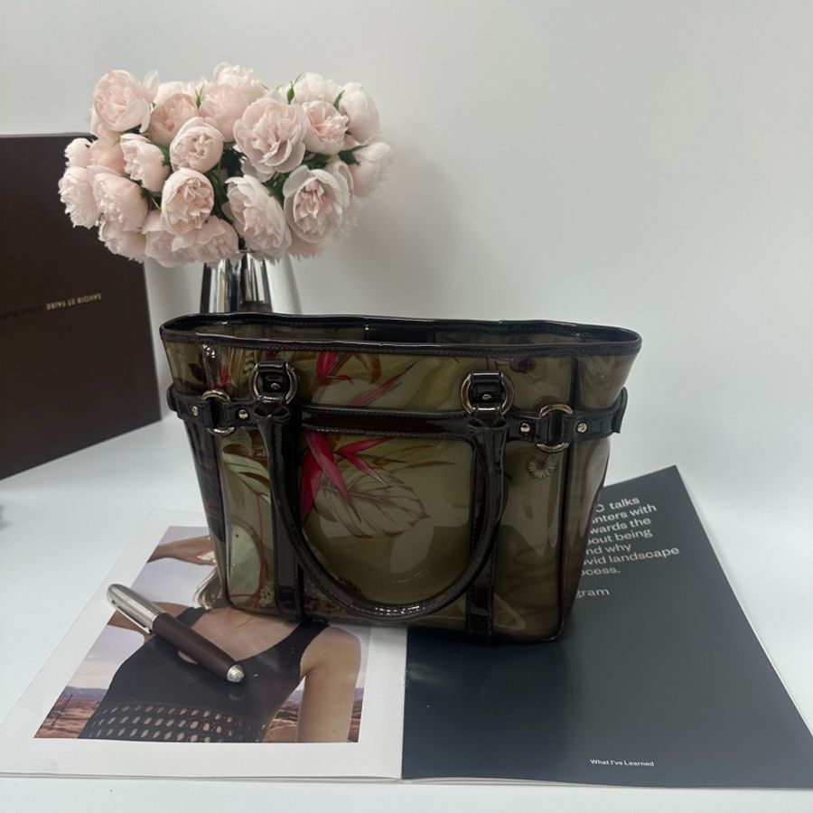 【赫蒂國際精品】 Salvatore Ferragamo 動物紋乙烯基手提包 vintage 二手 中古-0
