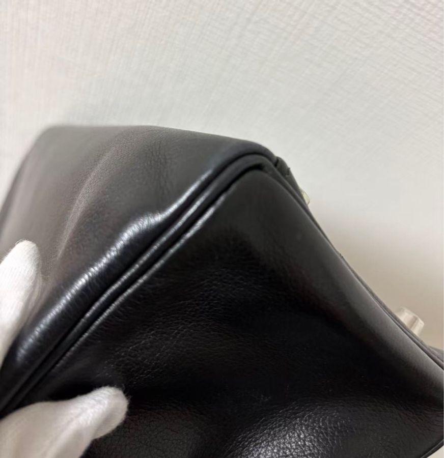 愛馬仕 Kelly32 黑銀 Evergrain 皮,(2009 年包款),附件:鎖頭、鑰匙、塵袋。-1