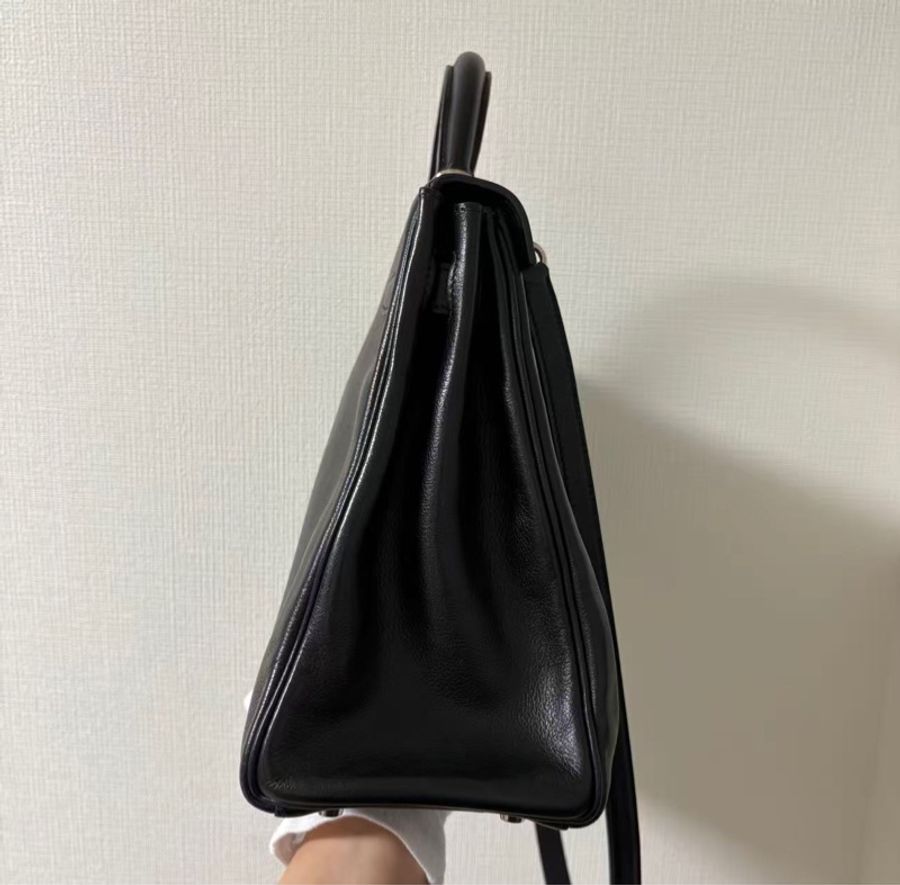 愛馬仕 Kelly32 黑銀 Evergrain 皮,(2009 年包款),附件:鎖頭、鑰匙、塵袋。-7