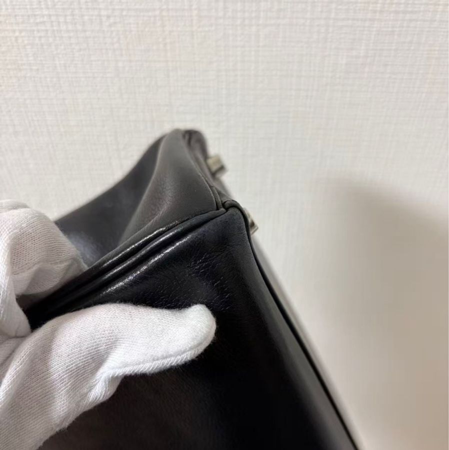 愛馬仕 Kelly32 黑銀 Evergrain 皮,(2009 年包款),附件:鎖頭、鑰匙、塵袋。-15