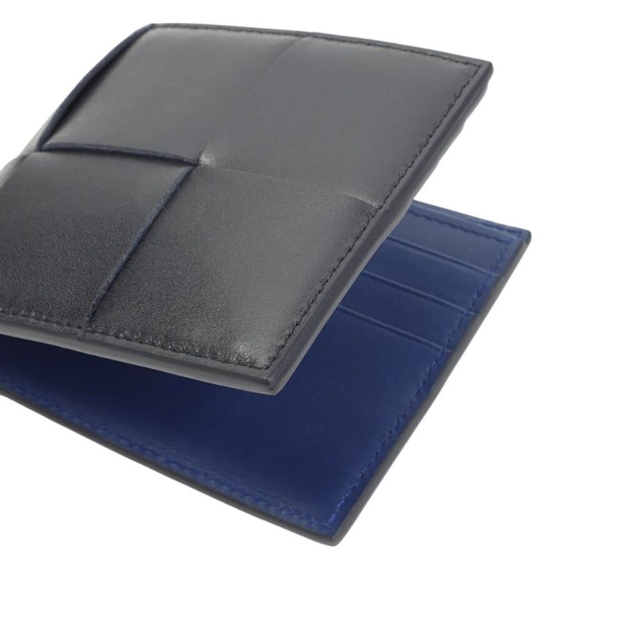 【BOTTEGA VENETA 寶緹嘉】BV Cassette Bifold 雙色 牛皮 經典大編織 短夾 卡夾 皮夾 夜色 藍色 743004-1