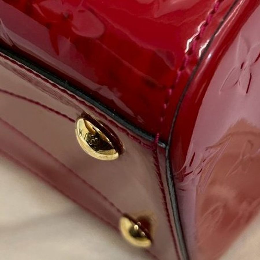 Louis Vuitton 紅色漆皮波士頓包-11