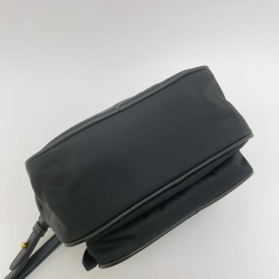 PRADA 尼龍迷你相機包-2