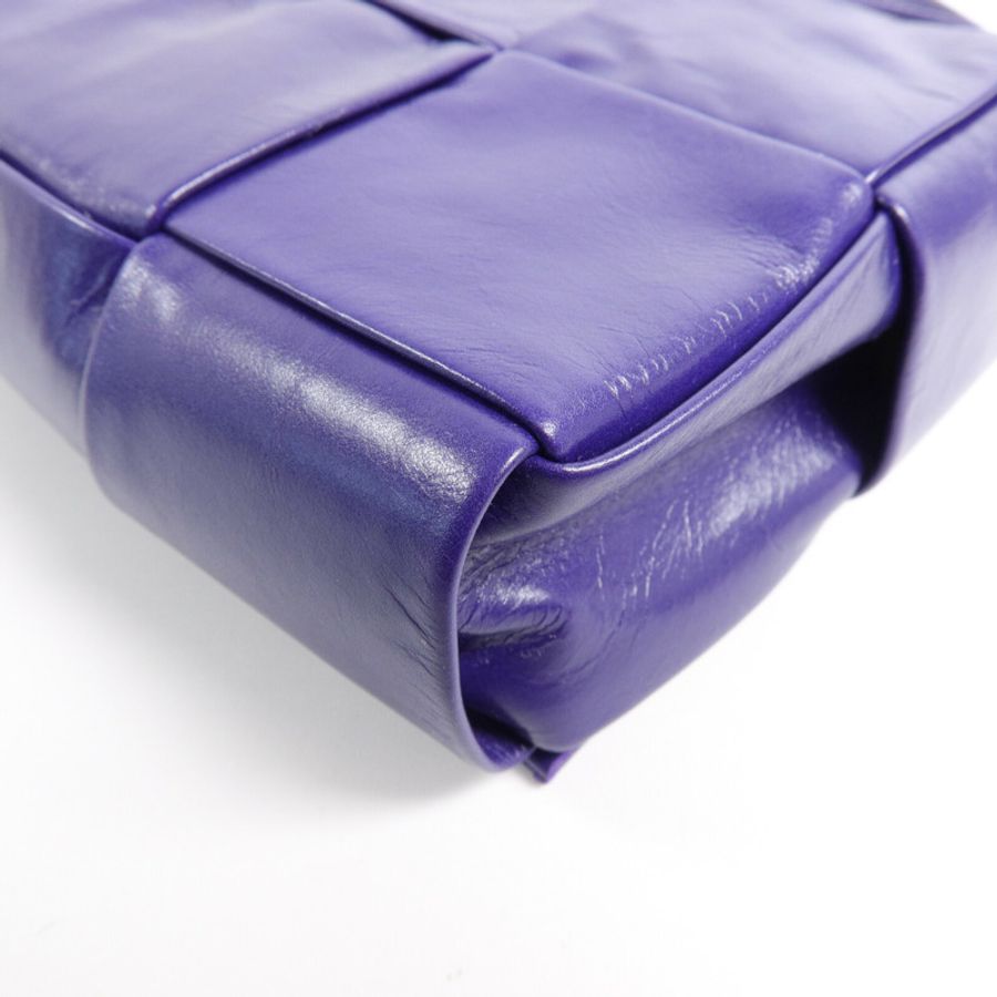 BOTTEGA VENETA 牛皮皮革Candy Cassette肩背袋-14