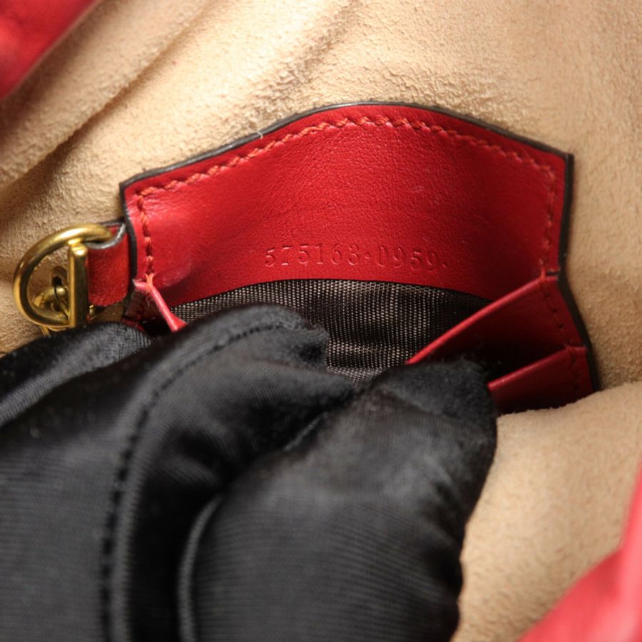 GUCCI 牛皮皮革GG Marmont Mini Bucket鏈帶肩背袋-5