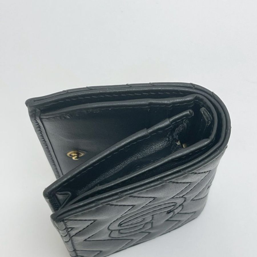 GUCCI Marmont 愛心兩摺拉鍊零錢袋短夾 黑金-3
