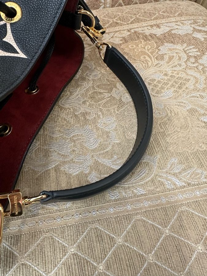 LV 黑拼米白牛皮金釦NeoNoe MM手提肩斜背水桶包M45497-7