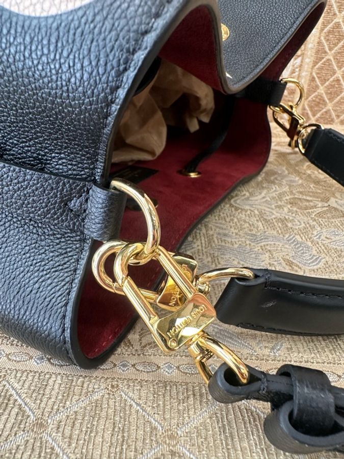 LV 黑拼米白牛皮金釦NeoNoe MM手提肩斜背水桶包M45497-10