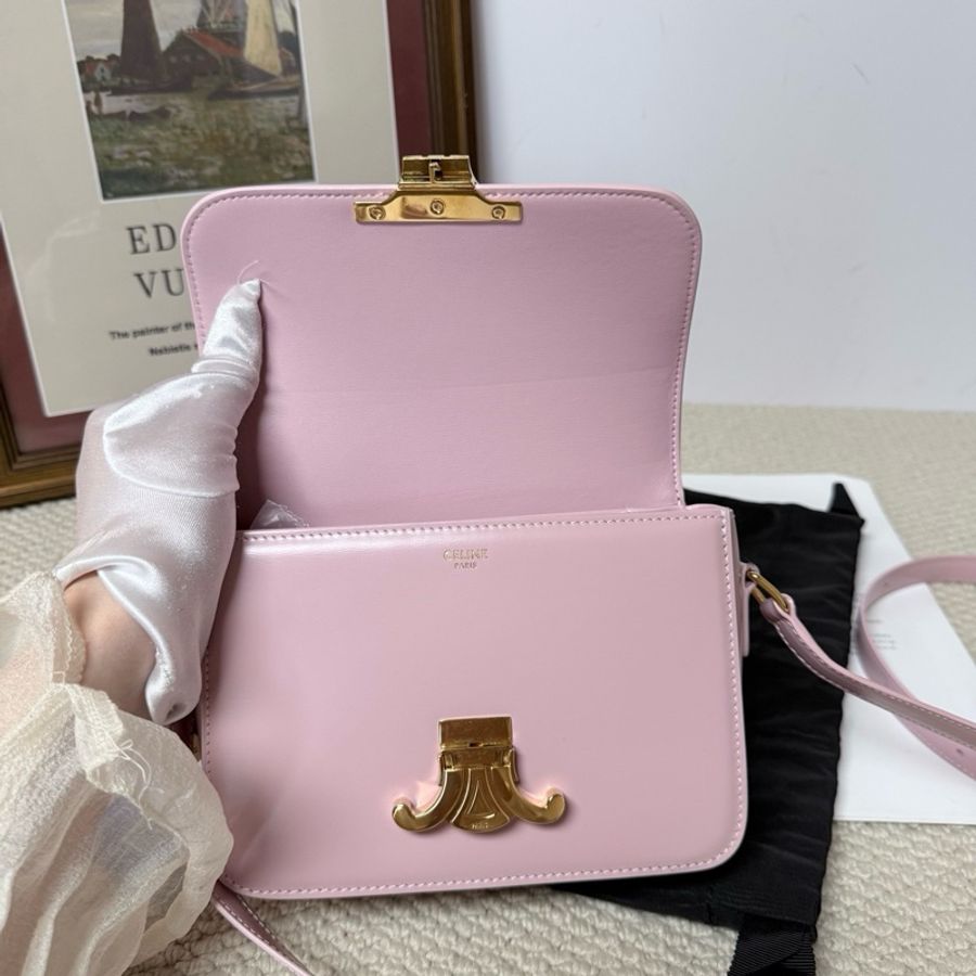 Celine 賽琳 Teen Triomphe 小號凱旋門包 斜背包 櫻花粉搭配經典凱旋門金扣-6