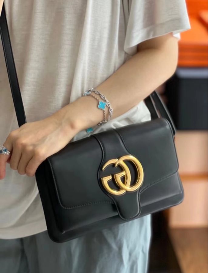 【王俊凱同款✨男女都可用👯全網最低價‼️】Gucci古馳Arli小號|斜背包|單肩包|郵差包|手提包|黑色-5