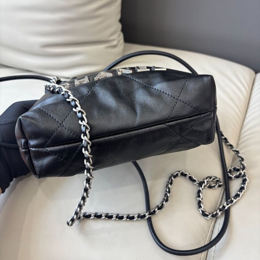 近新品 香奈兒/Chanel 黑銀迷你22Bag 芯片款-4