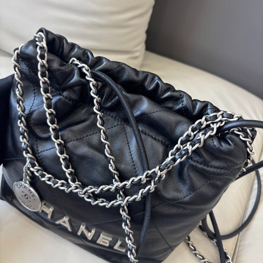 近新品 香奈兒/Chanel 黑銀迷你22Bag 芯片款-9