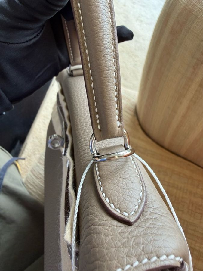愛馬仕 Hermès Kelly 25 大象灰(Etoupe),銀扣,Togo 皮,全新全套,W 刻印,24 年 12 月票據。-10
