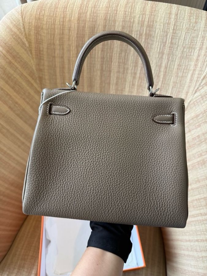 愛馬仕 Hermès Kelly 25 大象灰(Etoupe),銀扣,Togo 皮,全新全套,W 刻印,24 年 12 月票據。-27