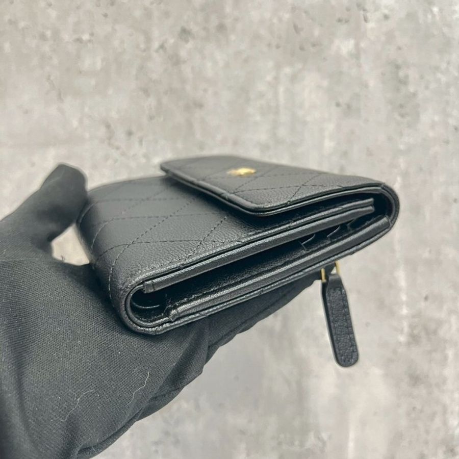Chanel 三摺黑金短夾 荔枝皮-3