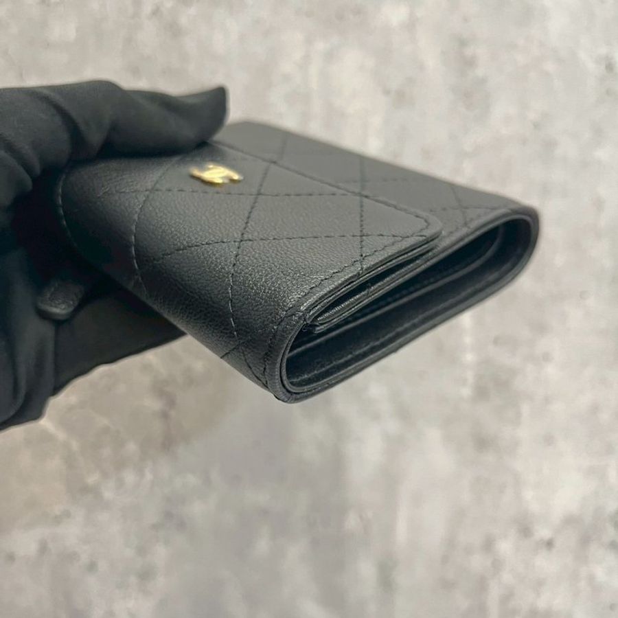 Chanel 三摺黑金短夾 荔枝皮-8