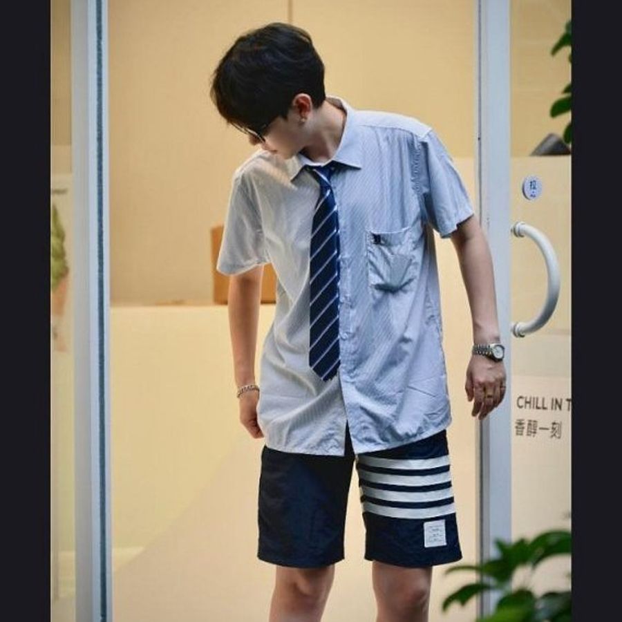 💎Han's house精品服飾💎THOM BROWNE TB 四槓 尼龍 海灘短褲 現貨一號 原價23400-3