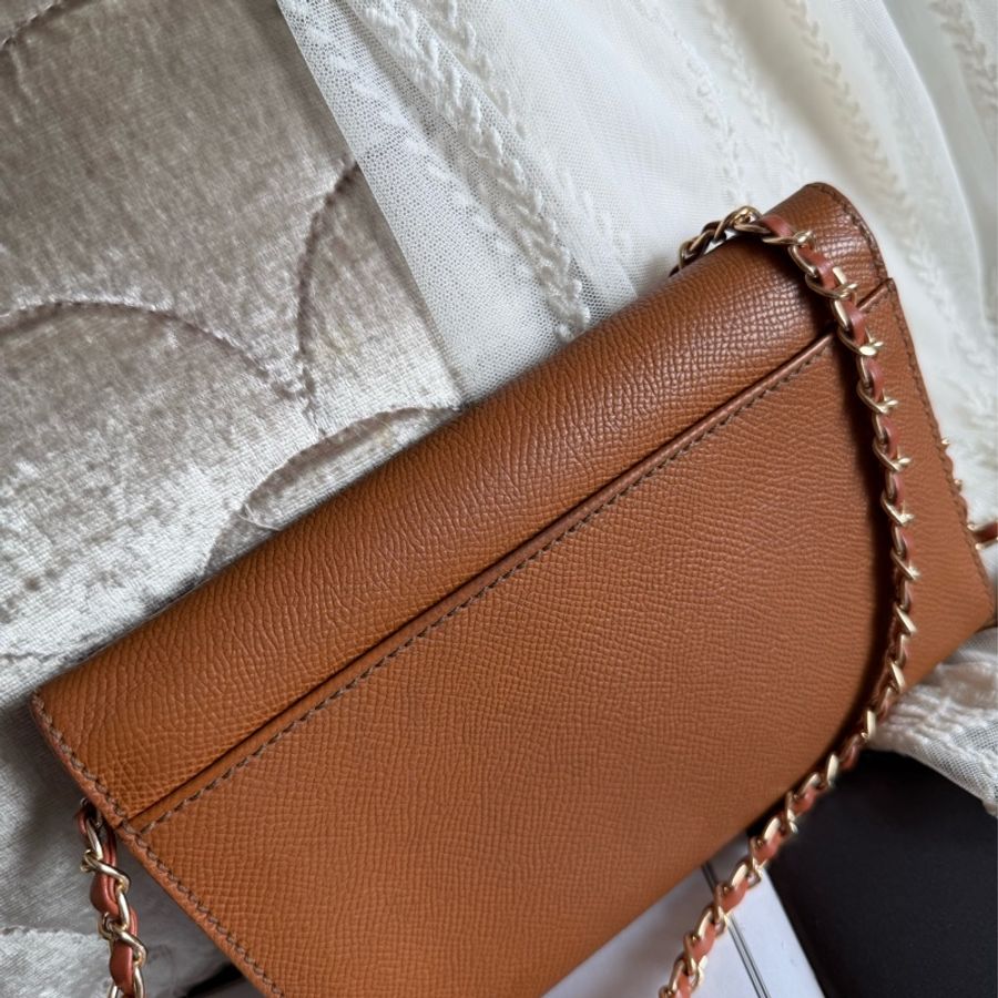 香奈兒 chanel 金棕色 蜜糖色 中古 鏈子皮夾 woc wallet on chain 金扣 翻蓋包 wallet 長夾 牛皮 魚子皮 荔枝皮 斜背包-9