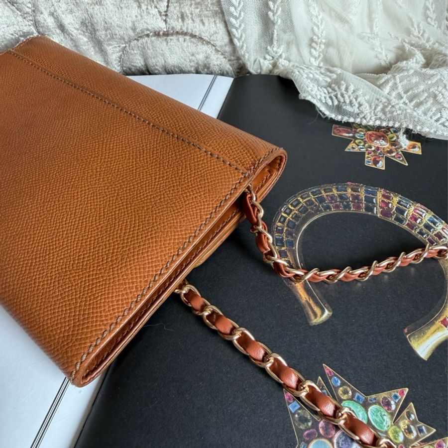 香奈兒 chanel 金棕色 蜜糖色 中古 鏈子皮夾 woc wallet on chain 金扣 翻蓋包 wallet 長夾 牛皮 魚子皮 荔枝皮 斜背包-10