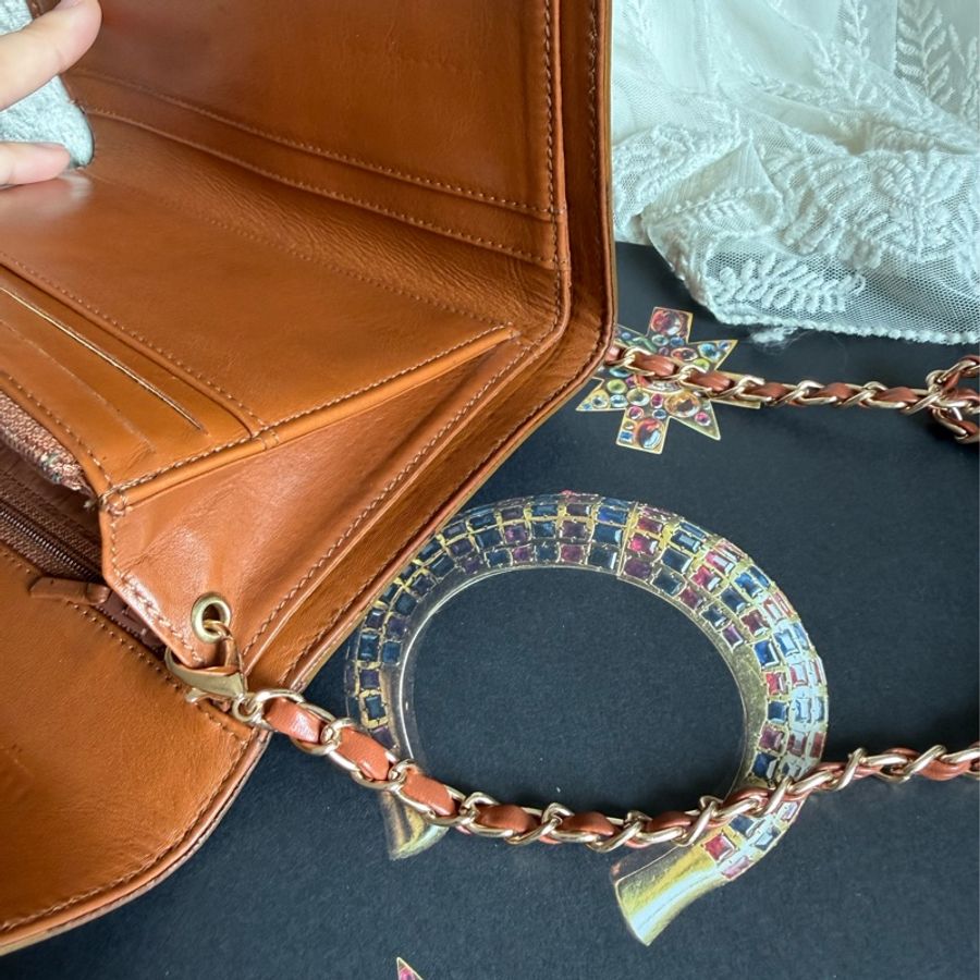 香奈兒 chanel 金棕色 蜜糖色 中古 鏈子皮夾 woc wallet on chain 金扣 翻蓋包 wallet 長夾 牛皮 魚子皮 荔枝皮 斜背包-17