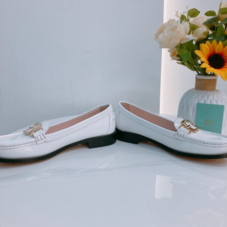 MS0780	Roger Vivier 羅傑維維亞經典扣牛律鞋 Metal Buckle Morsetto Size 38.5 Patent Leather  White x GHW-2