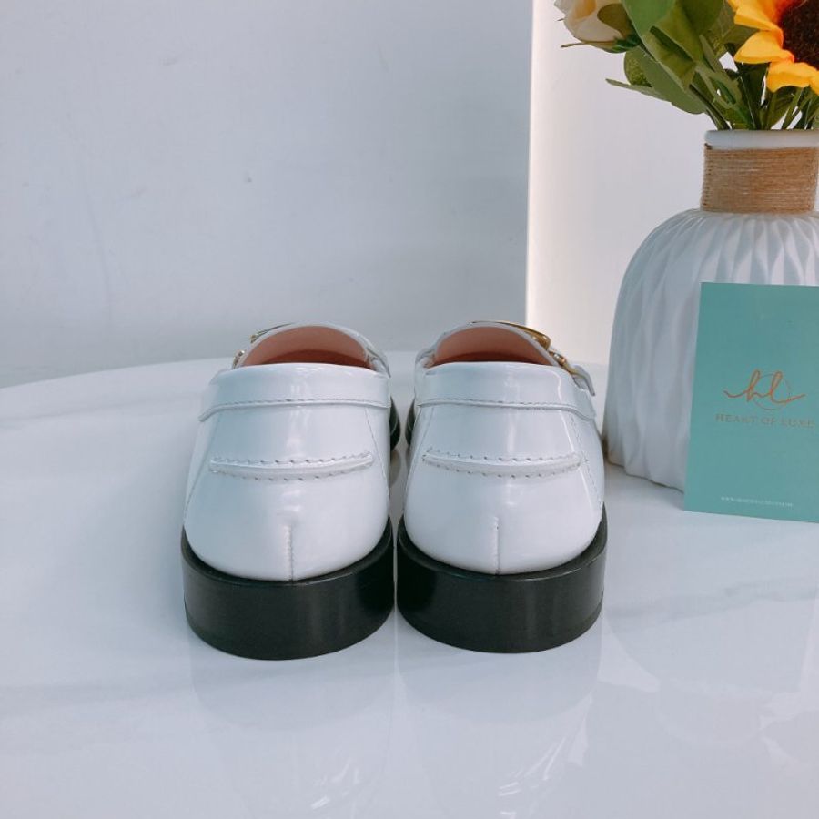 MS0780	Roger Vivier 羅傑維維亞經典扣牛律鞋 Metal Buckle Morsetto Size 38.5 Patent Leather  White x GHW-3