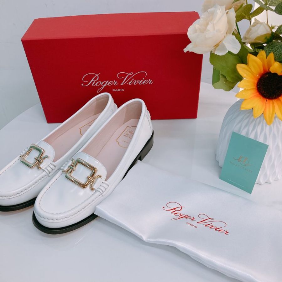 MS0780	Roger Vivier 羅傑維維亞經典扣牛律鞋 Metal Buckle Morsetto Size 38.5 Patent Leather  White x GHW-10