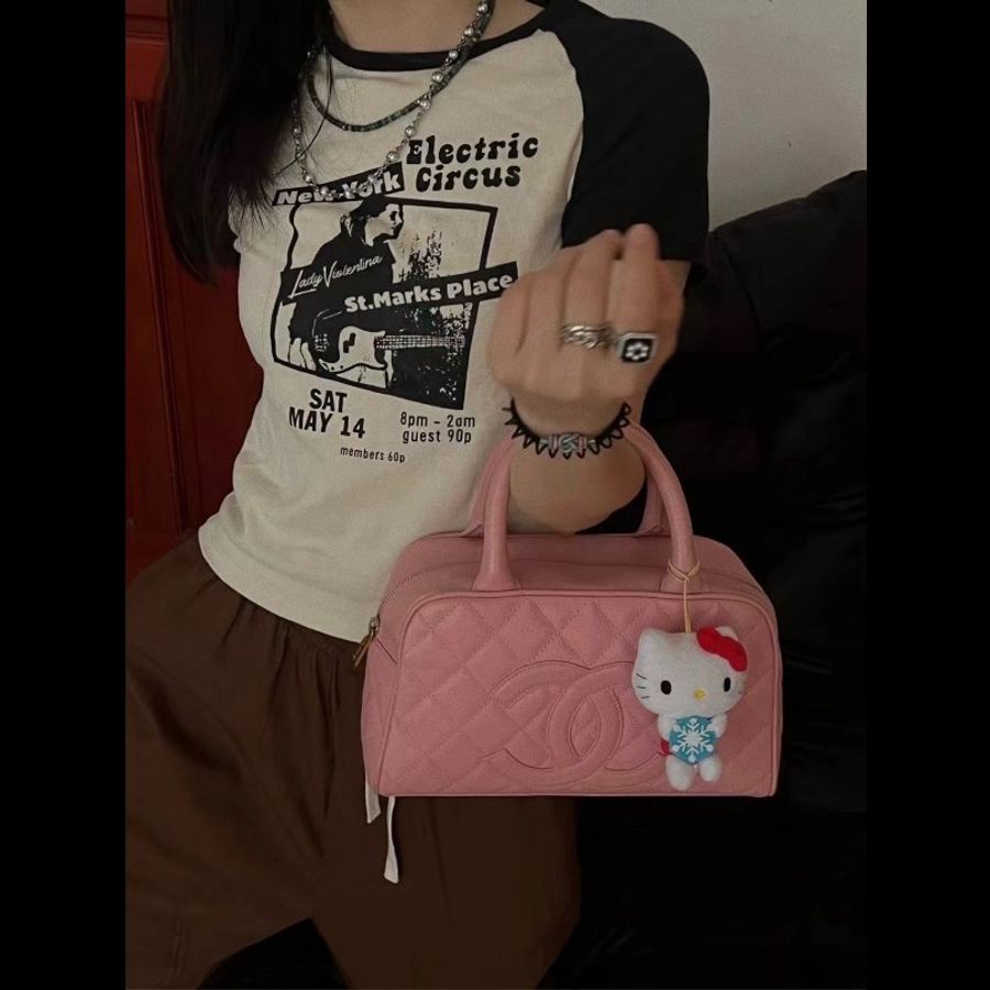 Chanel 櫻花粉魚子醬保齡球-1