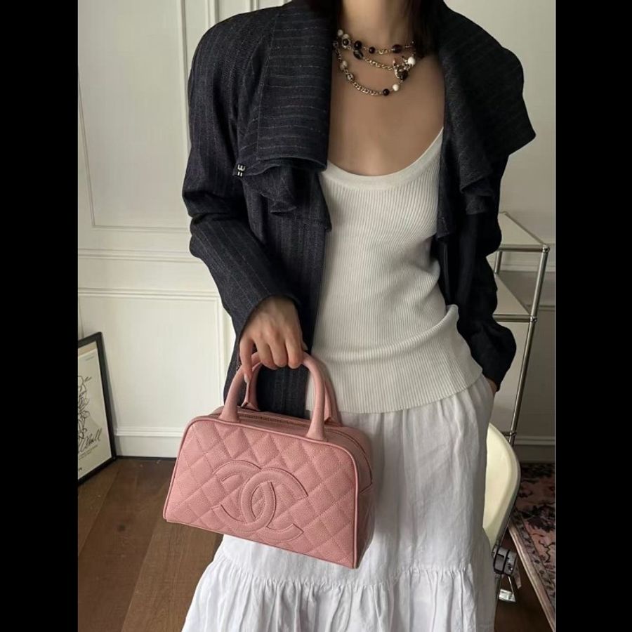 Chanel 櫻花粉魚子醬保齡球-3