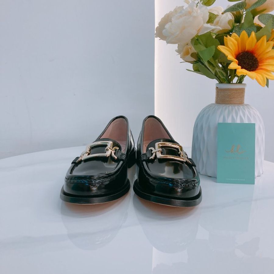 MS0781	Roger Vivier 羅傑維維亞經典扣牛律鞋 Metal Buckle Morsetto Size 38.5 Patent Leather  Black x GHW-1