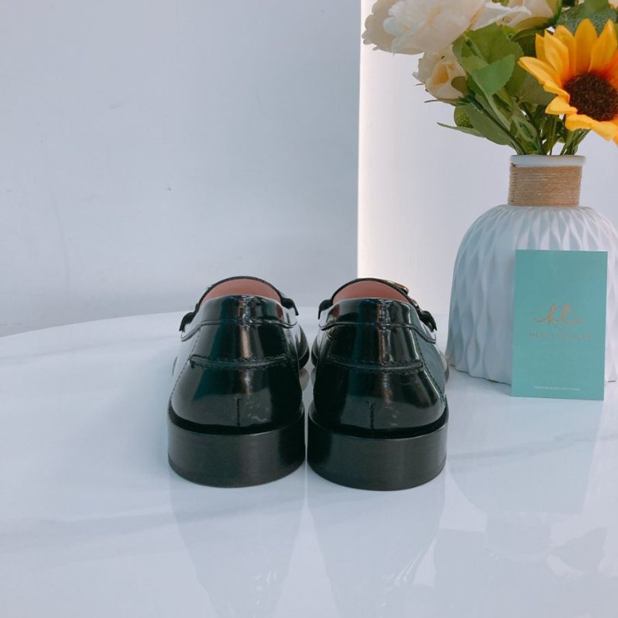 MS0781	Roger Vivier 羅傑維維亞經典扣牛律鞋 Metal Buckle Morsetto Size 38.5 Patent Leather  Black x GHW-3