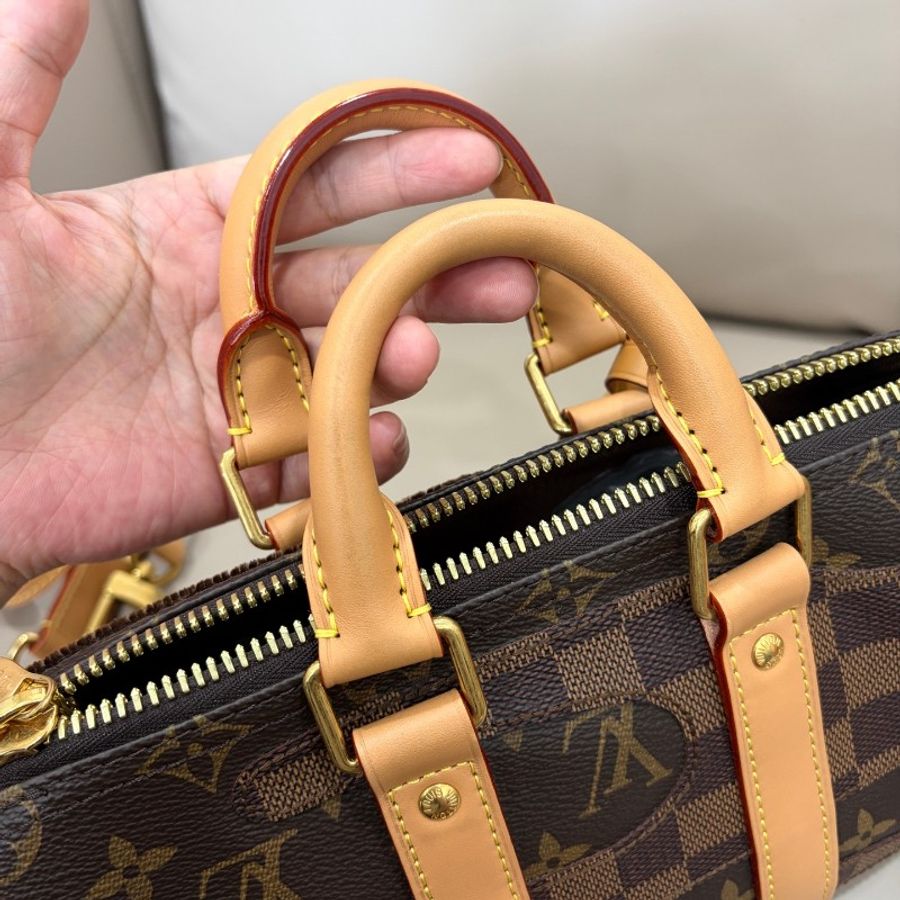 LV路易威登 Nigo聯名款 Keepall25 晶片款-4