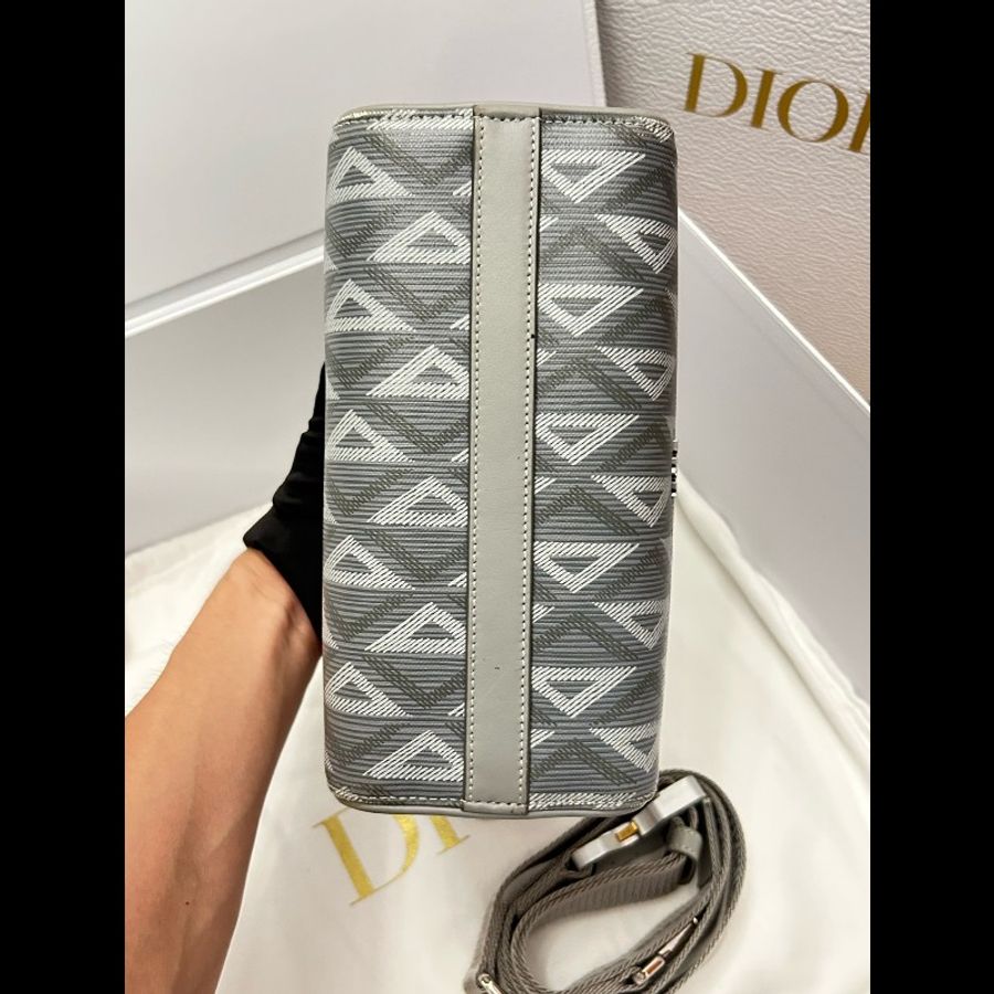 DIOR迪奧 金屬壓花提花標誌、可拆卸肩帶,菱格手提斜挎單肩包 男款 灰色-5
