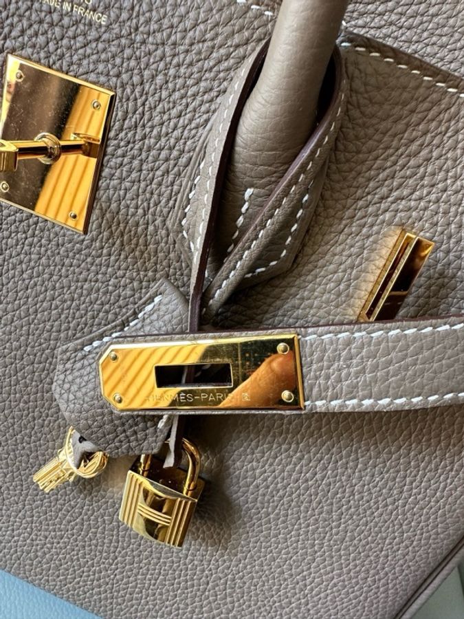 愛馬仕 Hermès Birkin 30 大象灰(Etoupe),金扣,Togo 皮,B 刻印,輕微使用痕跡,保存很好,原始成色。-4