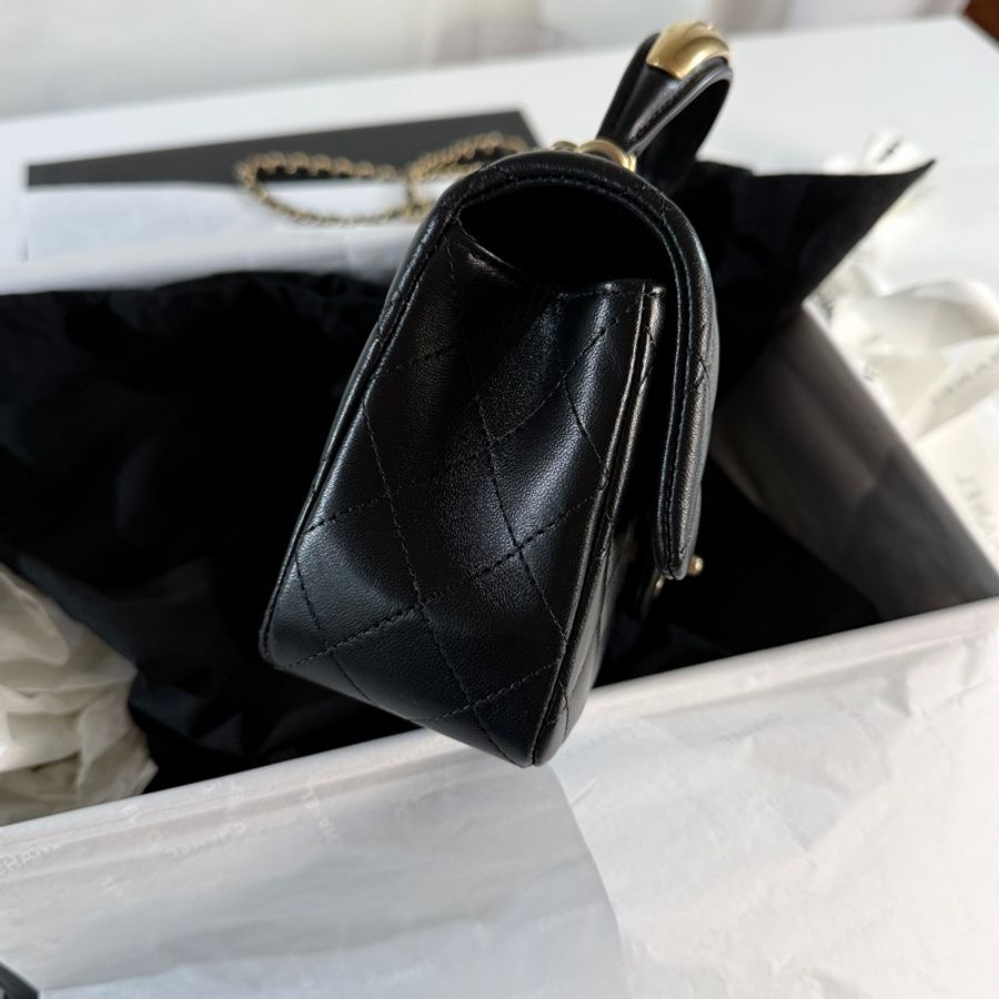近全新Chanel mini CF20 handle 手提COCO黑金-18