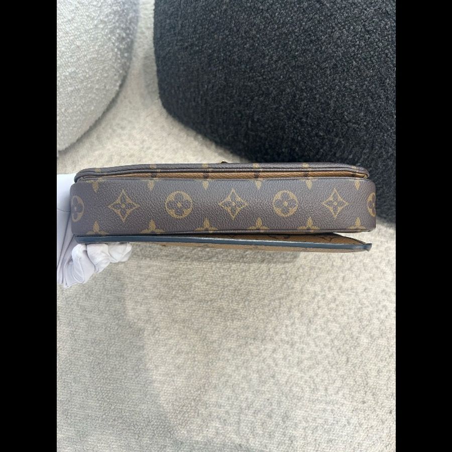 LV路易威登 Pochette Metis焦糖拼色郵差包-4