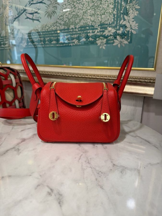 Hermes S5番茄紅T/C皮Mini Lindy金釦手提肩斜背包H079086CCS5-0