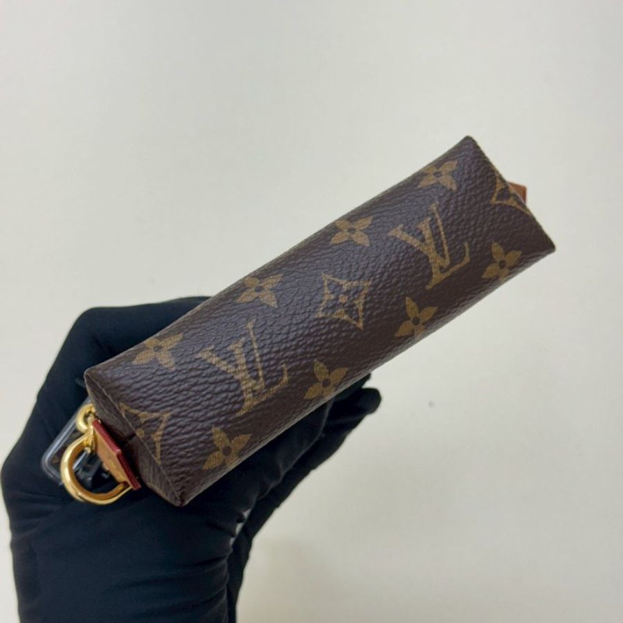 LV 唇膏彩妝收納包-2